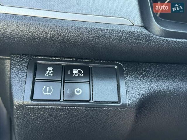 Сірий Хонда Сівік, об'ємом двигуна 2 л та пробігом 90 тис. км за 13799 $, фото 18 на Automoto.ua