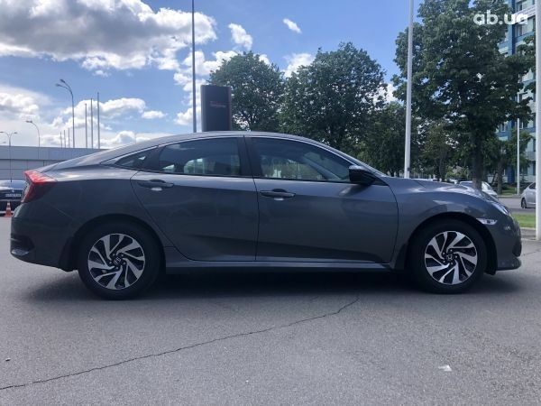 Сірий Хонда Сівік, об'ємом двигуна 1.6 л та пробігом 36 тис. км за 17500 $, фото 4 на Automoto.ua