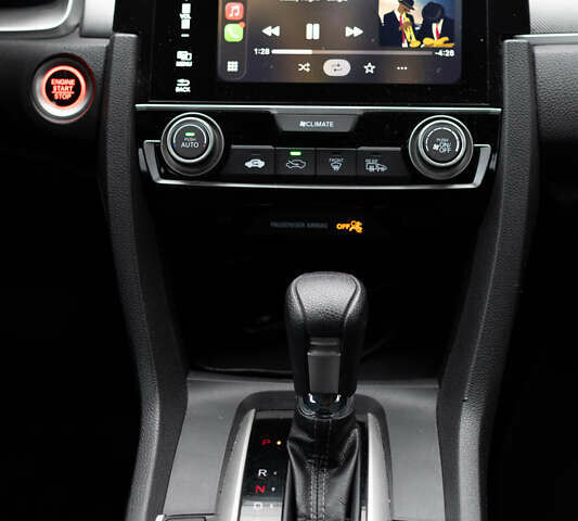 Сірий Хонда Сівік, об'ємом двигуна 2 л та пробігом 91 тис. км за 14499 $, фото 7 на Automoto.ua