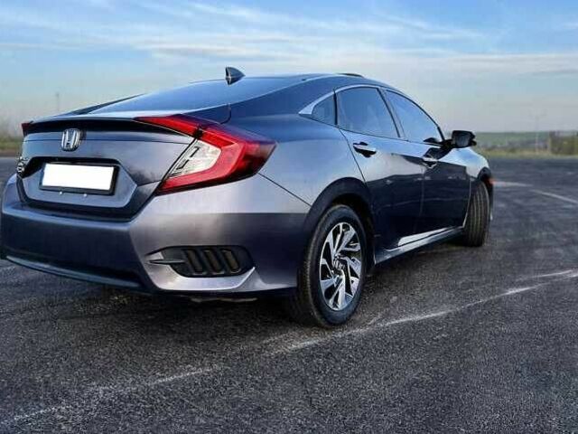 Серый Хонда Цивик, объемом двигателя 2 л и пробегом 90 тыс. км за 8800 $, фото 6 на Automoto.ua