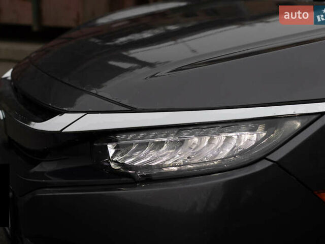 Сірий Хонда Сівік, об'ємом двигуна 2 л та пробігом 91 тис. км за 14499 $, фото 1 на Automoto.ua