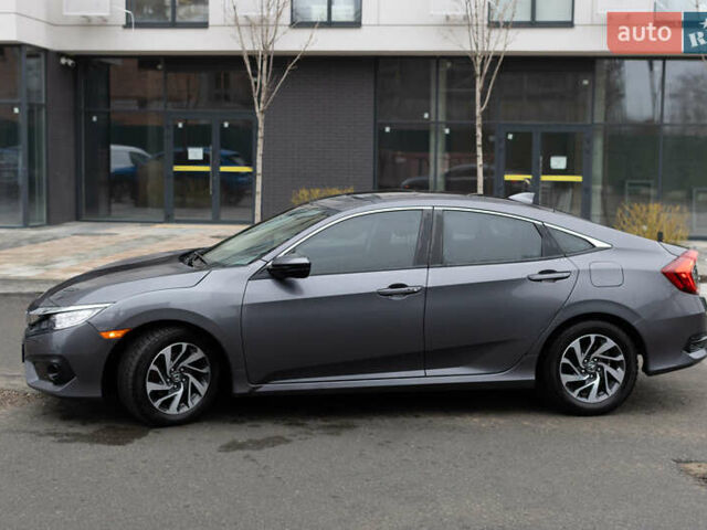 Сірий Хонда Сівік, об'ємом двигуна 2 л та пробігом 91 тис. км за 14499 $, фото 3 на Automoto.ua