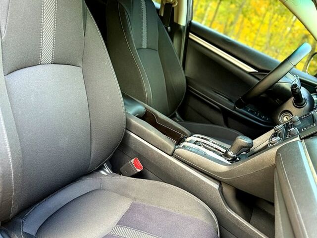 Серый Хонда Цивик, объемом двигателя 2 л и пробегом 117 тыс. км за 13750 $, фото 8 на Automoto.ua