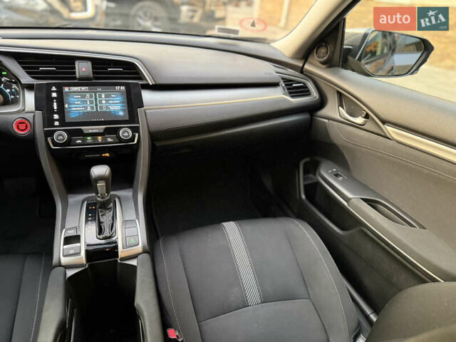 Сірий Хонда Сівік, об'ємом двигуна 2 л та пробігом 119 тис. км за 14500 $, фото 48 на Automoto.ua