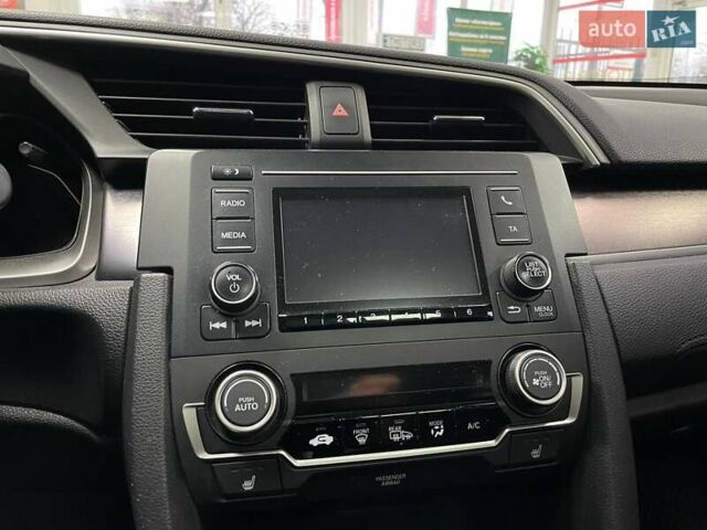 Серый Хонда Цивик, объемом двигателя 1.6 л и пробегом 82 тыс. км за 15490 $, фото 26 на Automoto.ua