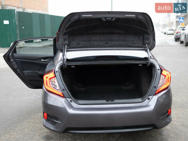 Сірий Хонда Сівік, об'ємом двигуна 2 л та пробігом 91 тис. км за 14499 $, фото 17 на Automoto.ua