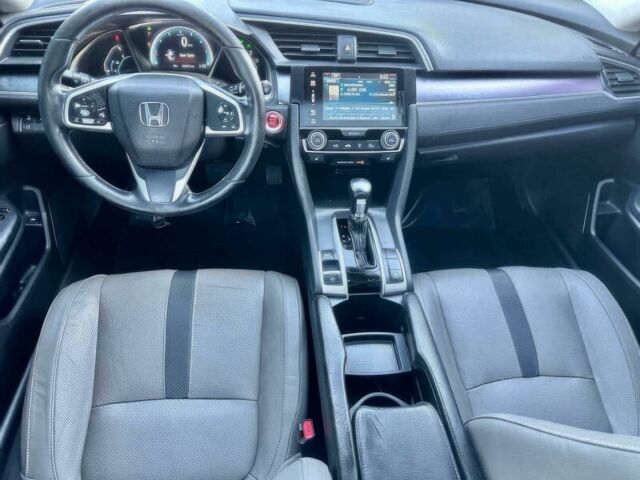 Серый Хонда Цивик, объемом двигателя 1.5 л и пробегом 57 тыс. км за 12650 $, фото 6 на Automoto.ua