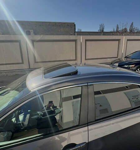 Серый Хонда Цивик, объемом двигателя 1.5 л и пробегом 150 тыс. км за 15000 $, фото 9 на Automoto.ua