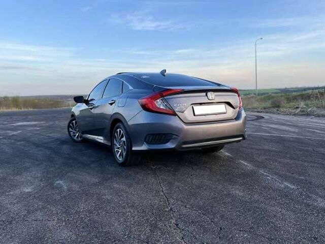 Серый Хонда Цивик, объемом двигателя 2 л и пробегом 90 тыс. км за 8800 $, фото 3 на Automoto.ua