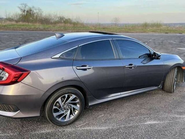 Серый Хонда Цивик, объемом двигателя 2 л и пробегом 90 тыс. км за 8800 $, фото 5 на Automoto.ua