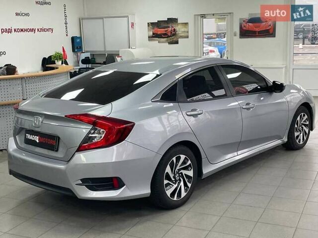 Серый Хонда Цивик, объемом двигателя 1.6 л и пробегом 82 тыс. км за 15490 $, фото 8 на Automoto.ua