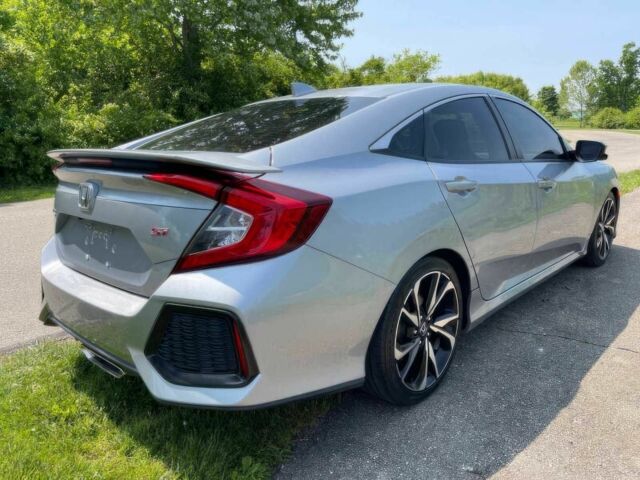 Серый Хонда Цивик, объемом двигателя 1.5 л и пробегом 68 тыс. км за 8500 $, фото 7 на Automoto.ua