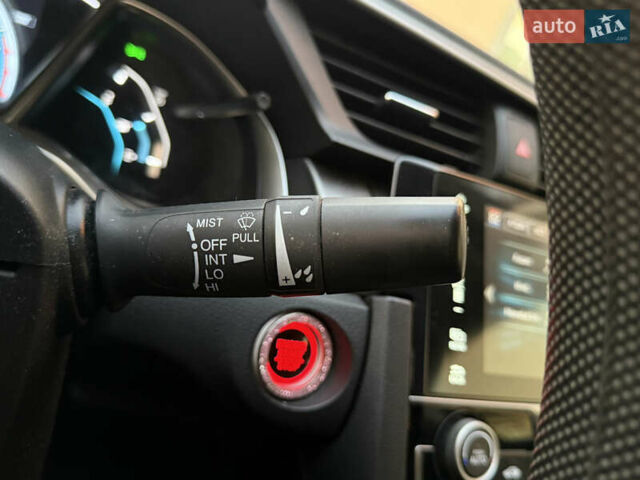 Сірий Хонда Сівік, об'ємом двигуна 2 л та пробігом 119 тис. км за 14500 $, фото 54 на Automoto.ua