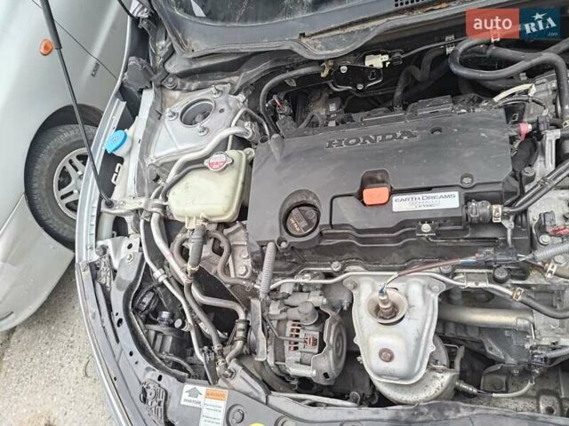 Серый Хонда Цивик, объемом двигателя 2 л и пробегом 61 тыс. км за 12200 $, фото 21 на Automoto.ua