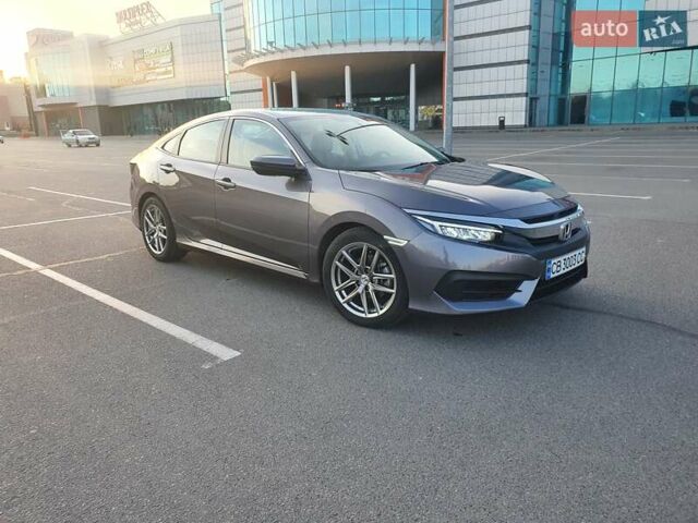 Серый Хонда Цивик, объемом двигателя 2 л и пробегом 112 тыс. км за 14500 $, фото 5 на Automoto.ua