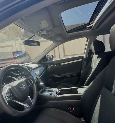 Серый Хонда Цивик, объемом двигателя 1.5 л и пробегом 150 тыс. км за 15000 $, фото 12 на Automoto.ua