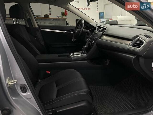 Серый Хонда Цивик, объемом двигателя 1.6 л и пробегом 82 тыс. км за 15490 $, фото 28 на Automoto.ua