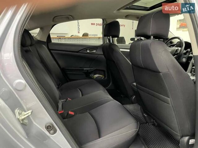 Серый Хонда Цивик, объемом двигателя 1.6 л и пробегом 82 тыс. км за 15490 $, фото 29 на Automoto.ua