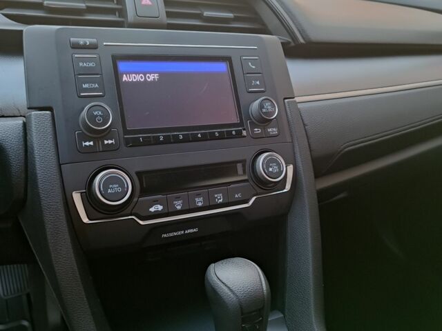 Серый Хонда Цивик, объемом двигателя 2 л и пробегом 38 тыс. км за 12500 $, фото 5 на Automoto.ua