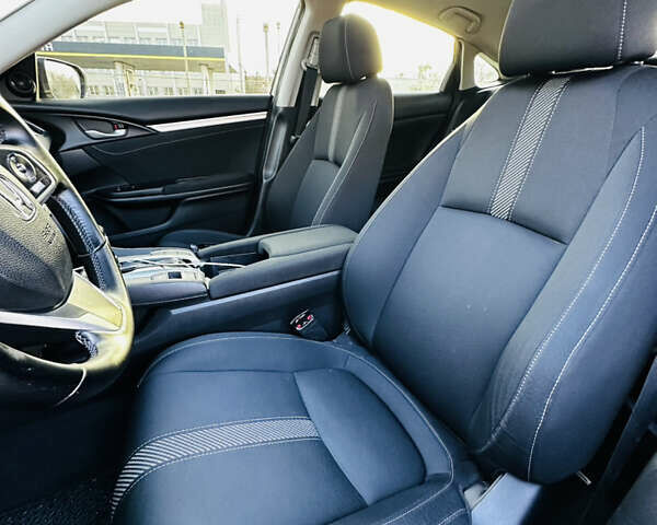 Сірий Хонда Сівік, об'ємом двигуна 1.5 л та пробігом 113 тис. км за 12999 $, фото 19 на Automoto.ua