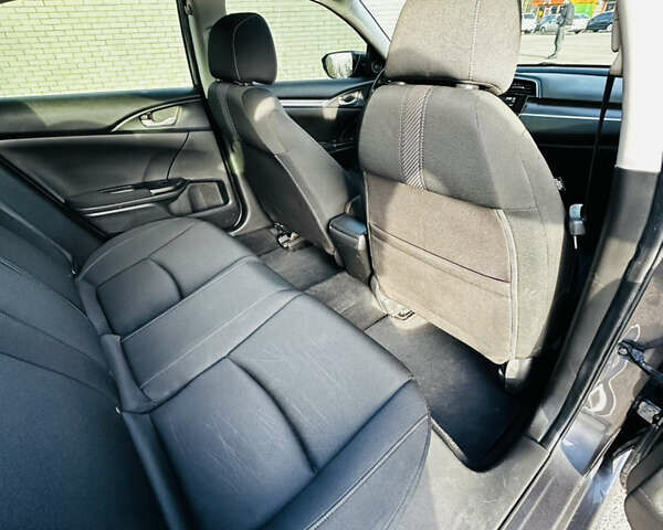 Сірий Хонда Сівік, об'ємом двигуна 1.5 л та пробігом 113 тис. км за 12999 $, фото 22 на Automoto.ua