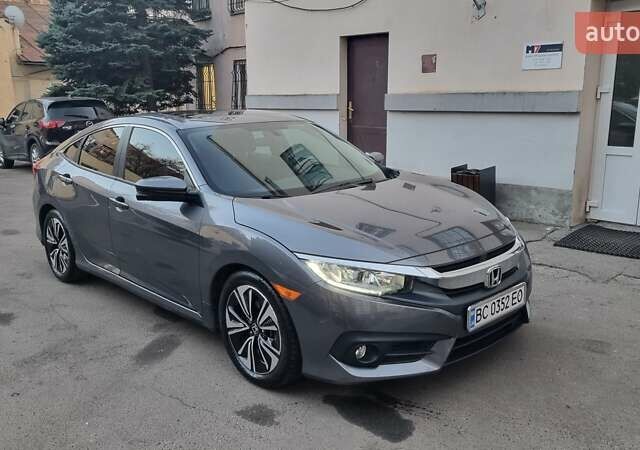 Серый Хонда Цивик, объемом двигателя 1.5 л и пробегом 96 тыс. км за 15500 $, фото 5 на Automoto.ua