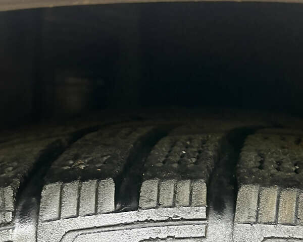 Серый Хонда Цивик, объемом двигателя 2 л и пробегом 102 тыс. км за 13000 $, фото 13 на Automoto.ua