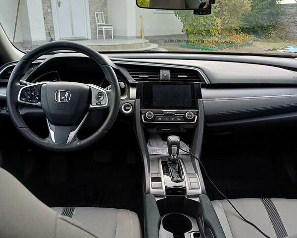 Серый Хонда Цивик, объемом двигателя 2 л и пробегом 135 тыс. км за 16500 $, фото 7 на Automoto.ua