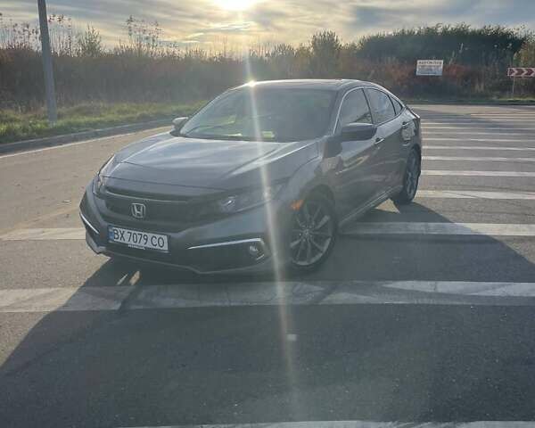 Серый Хонда Цивик, объемом двигателя 1.5 л и пробегом 107 тыс. км за 16500 $, фото 5 на Automoto.ua