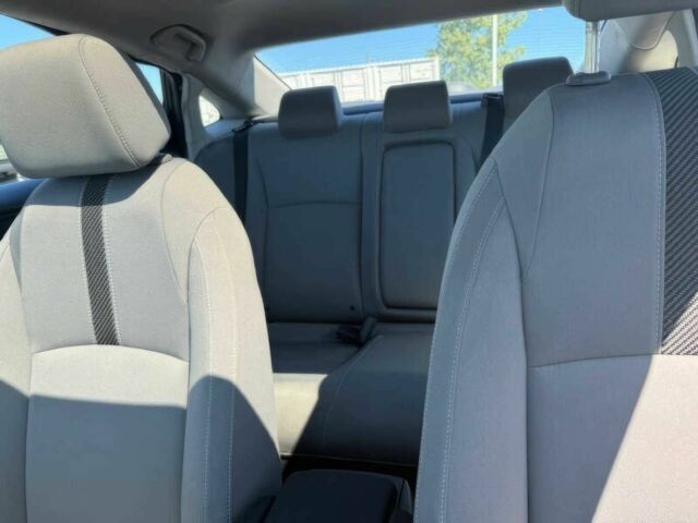 Серый Хонда Цивик, объемом двигателя 2 л и пробегом 34 тыс. км за 8700 $, фото 7 на Automoto.ua