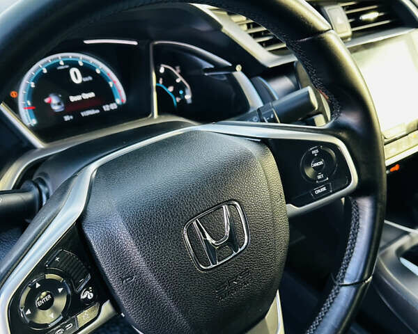 Сірий Хонда Сівік, об'ємом двигуна 1.5 л та пробігом 113 тис. км за 12999 $, фото 15 на Automoto.ua