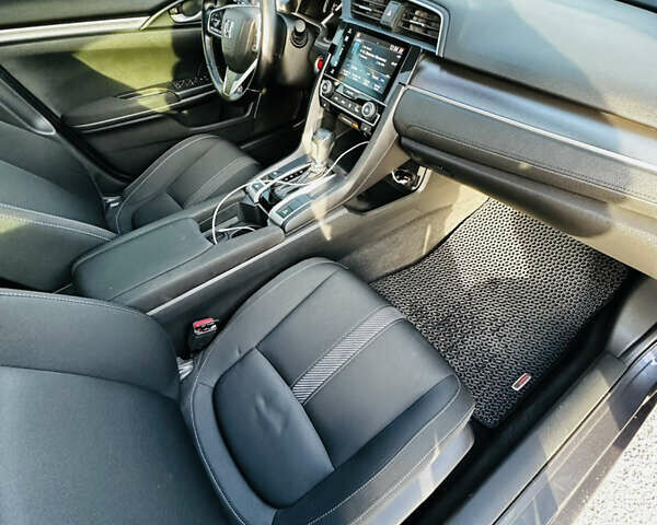 Сірий Хонда Сівік, об'ємом двигуна 1.5 л та пробігом 113 тис. км за 12999 $, фото 24 на Automoto.ua