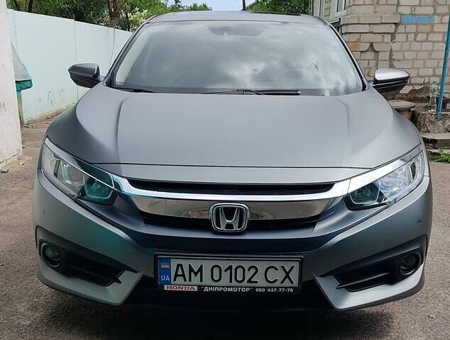 Серый Хонда Цивик, объемом двигателя 1.6 л и пробегом 160 тыс. км за 17000 $, фото 4 на Automoto.ua