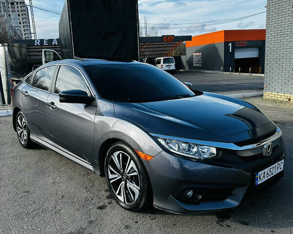 Сірий Хонда Сівік, об'ємом двигуна 1.5 л та пробігом 113 тис. км за 12999 $, фото 3 на Automoto.ua