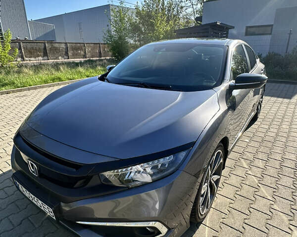 Серый Хонда Цивик, объемом двигателя 1.5 л и пробегом 101 тыс. км за 17500 $, фото 8 на Automoto.ua