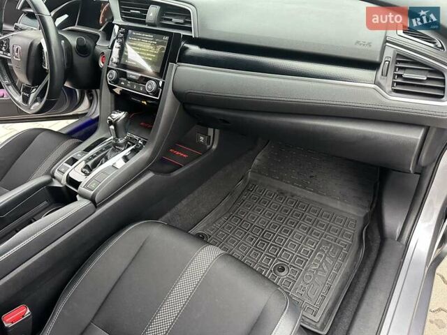 Серый Хонда Цивик, объемом двигателя 1.6 л и пробегом 91 тыс. км за 17000 $, фото 47 на Automoto.ua