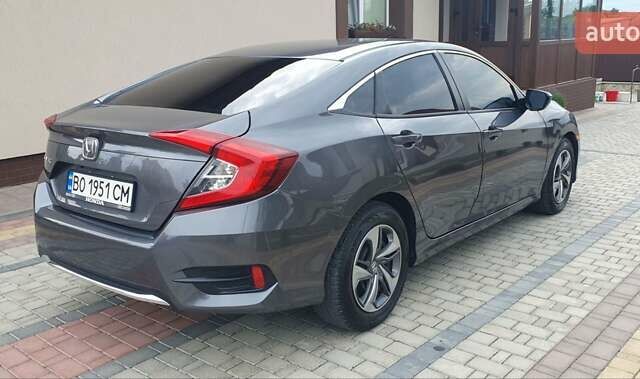 Серый Хонда Цивик, объемом двигателя 2 л и пробегом 41 тыс. км за 14200 $, фото 5 на Automoto.ua