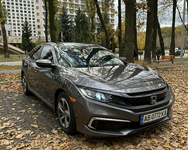 Серый Хонда Цивик, объемом двигателя 2 л и пробегом 78 тыс. км за 13800 $, фото 2 на Automoto.ua