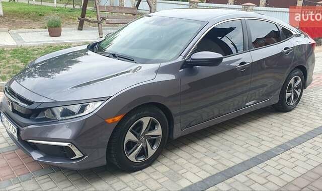 Серый Хонда Цивик, объемом двигателя 2 л и пробегом 41 тыс. км за 14200 $, фото 9 на Automoto.ua