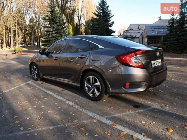 Серый Хонда Цивик, объемом двигателя 2 л и пробегом 80 тыс. км за 14000 $, фото 2 на Automoto.ua