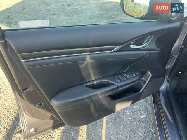 Серый Хонда Цивик, объемом двигателя 1.5 л и пробегом 54 тыс. км за 18500 $, фото 12 на Automoto.ua