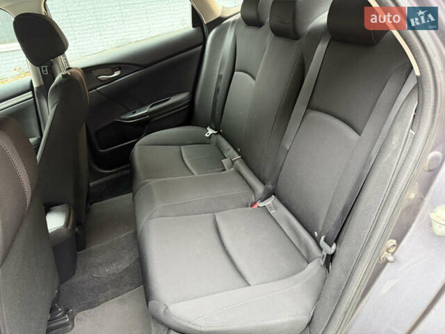 Серый Хонда Цивик, объемом двигателя 2 л и пробегом 74 тыс. км за 13999 $, фото 14 на Automoto.ua