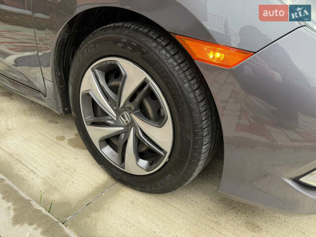 Серый Хонда Цивик, объемом двигателя 2 л и пробегом 74 тыс. км за 13999 $, фото 17 на Automoto.ua