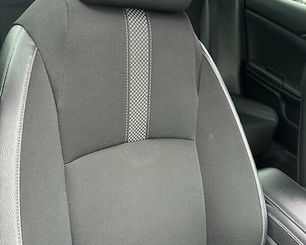 Серый Хонда Цивик, объемом двигателя 1.6 л и пробегом 91 тыс. км за 17000 $, фото 44 на Automoto.ua