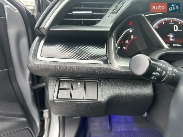 Серый Хонда Цивик, объемом двигателя 1.6 л и пробегом 91 тыс. км за 17000 $, фото 25 на Automoto.ua