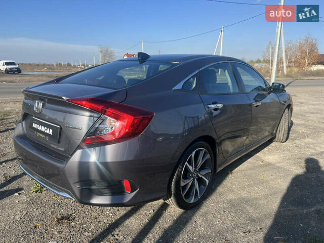 Серый Хонда Цивик, объемом двигателя 1.5 л и пробегом 54 тыс. км за 18500 $, фото 3 на Automoto.ua