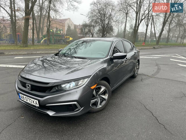 Серый Хонда Цивик, объемом двигателя 2 л и пробегом 80 тыс. км за 13900 $, фото 5 на Automoto.ua