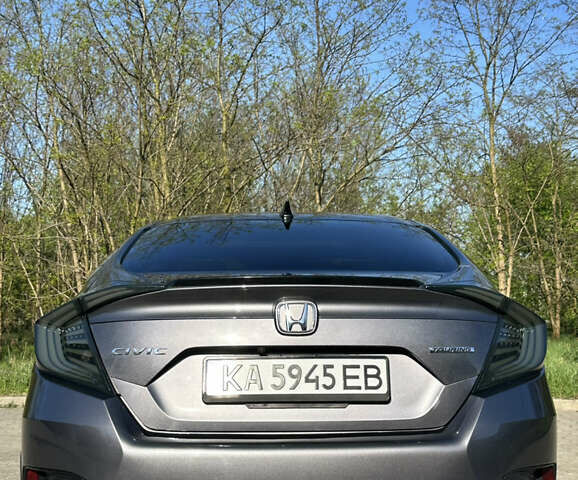 Серый Хонда Цивик, объемом двигателя 1.5 л и пробегом 101 тыс. км за 17500 $, фото 6 на Automoto.ua