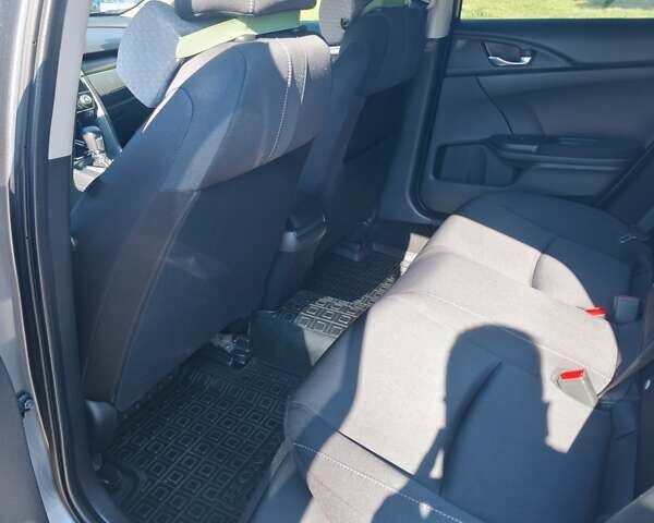 Серый Хонда Цивик, объемом двигателя 1.6 л и пробегом 83 тыс. км за 20500 $, фото 19 на Automoto.ua