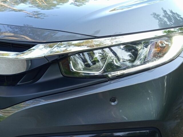 Серый Хонда Цивик, объемом двигателя 1.6 л и пробегом 50 тыс. км за 18600 $, фото 3 на Automoto.ua